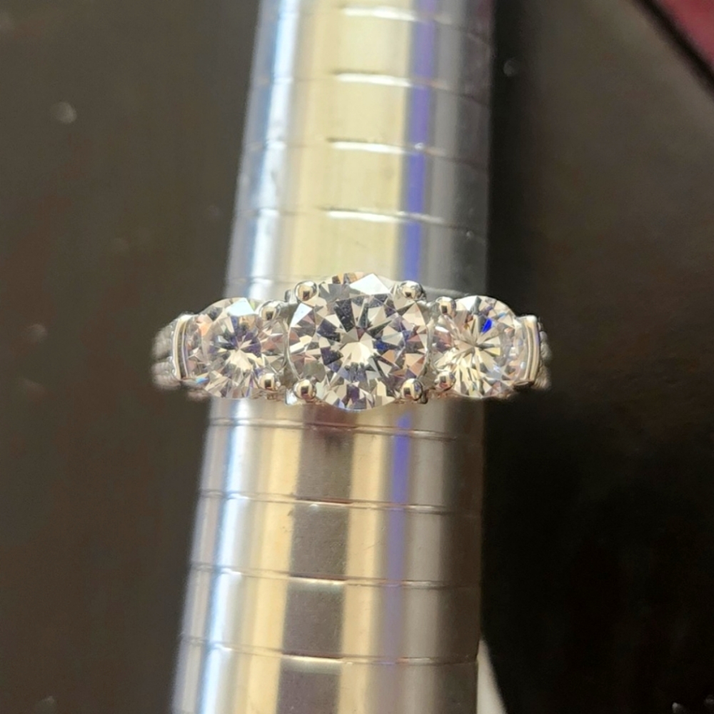 Charles Winston 7ctw Bella Luce Ring